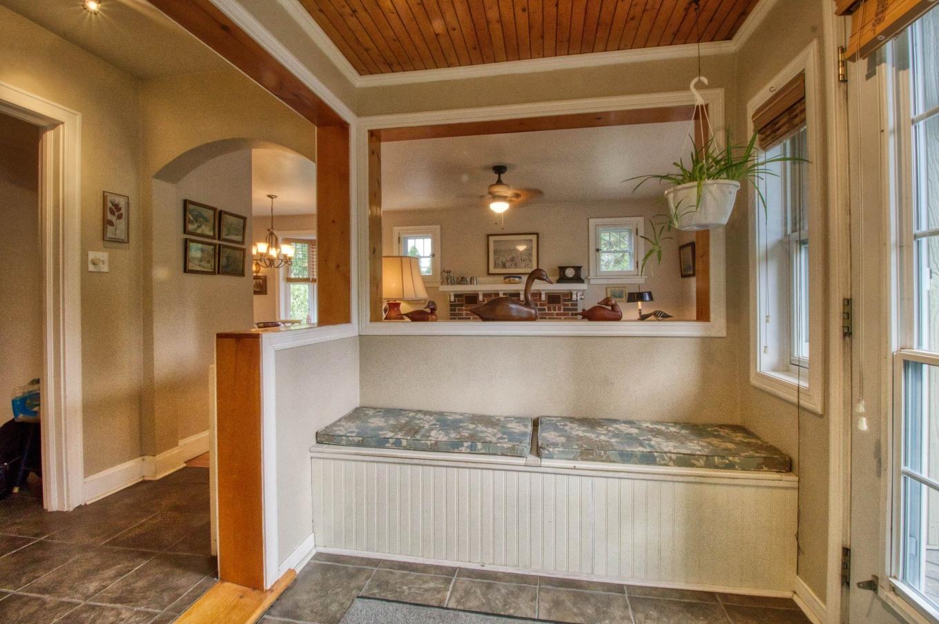 Hall - 60 Rue Lambton, Ormstown, QC - Indoor Photo Showing Other Room