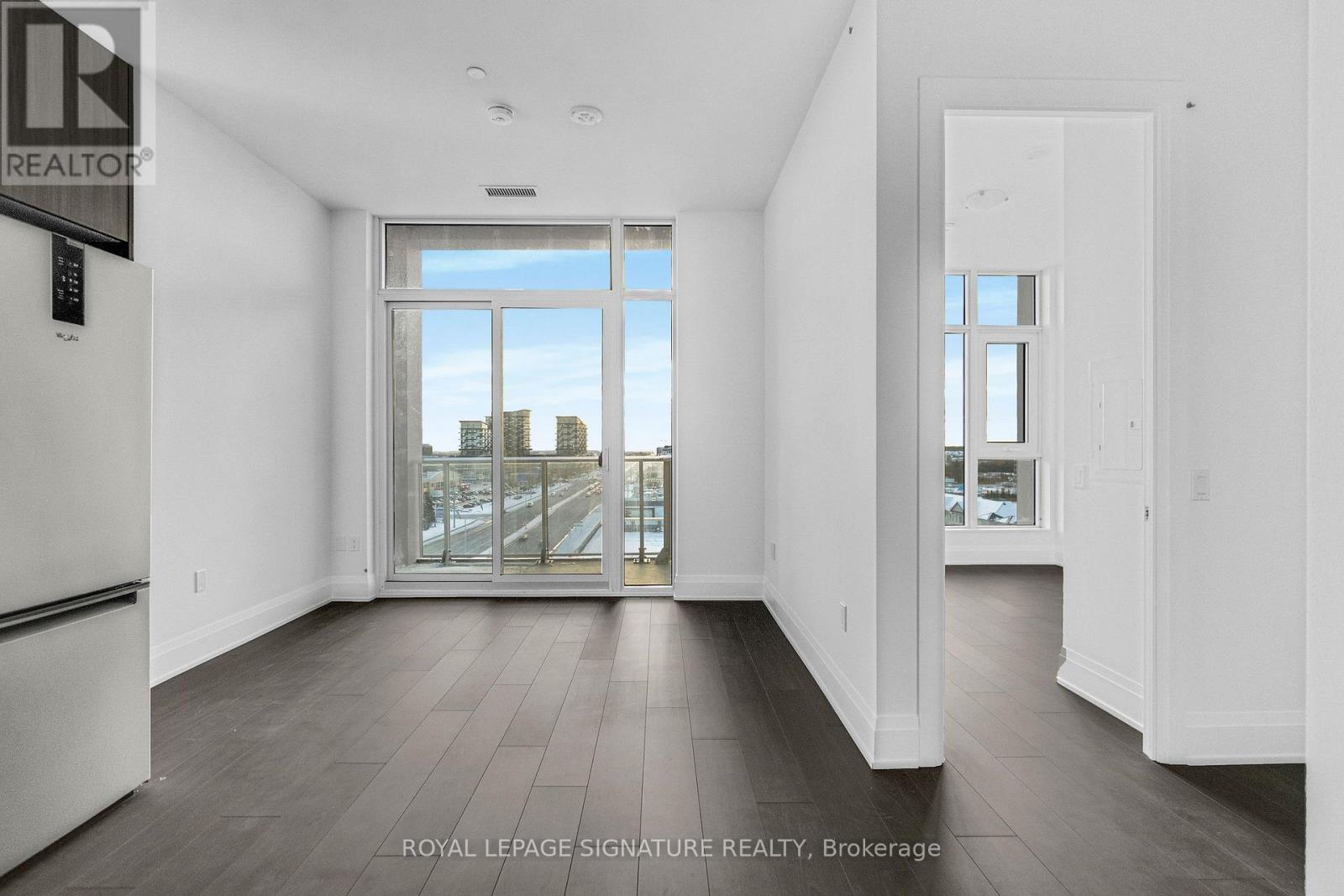 Ph111 - 412 Silver Maple Road, Oakville, ON - Indoor Photo Showing Other Room