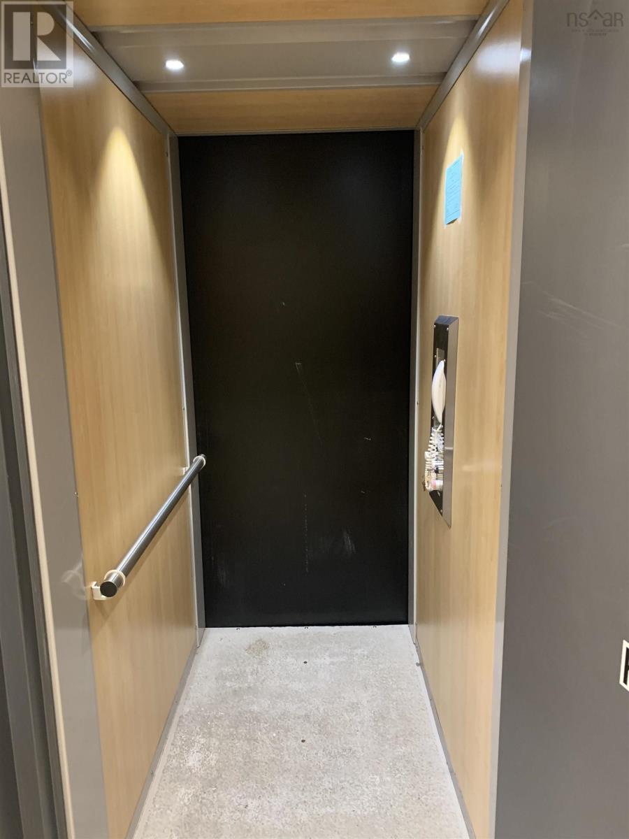 7 Bayview Road, Halifax, NS