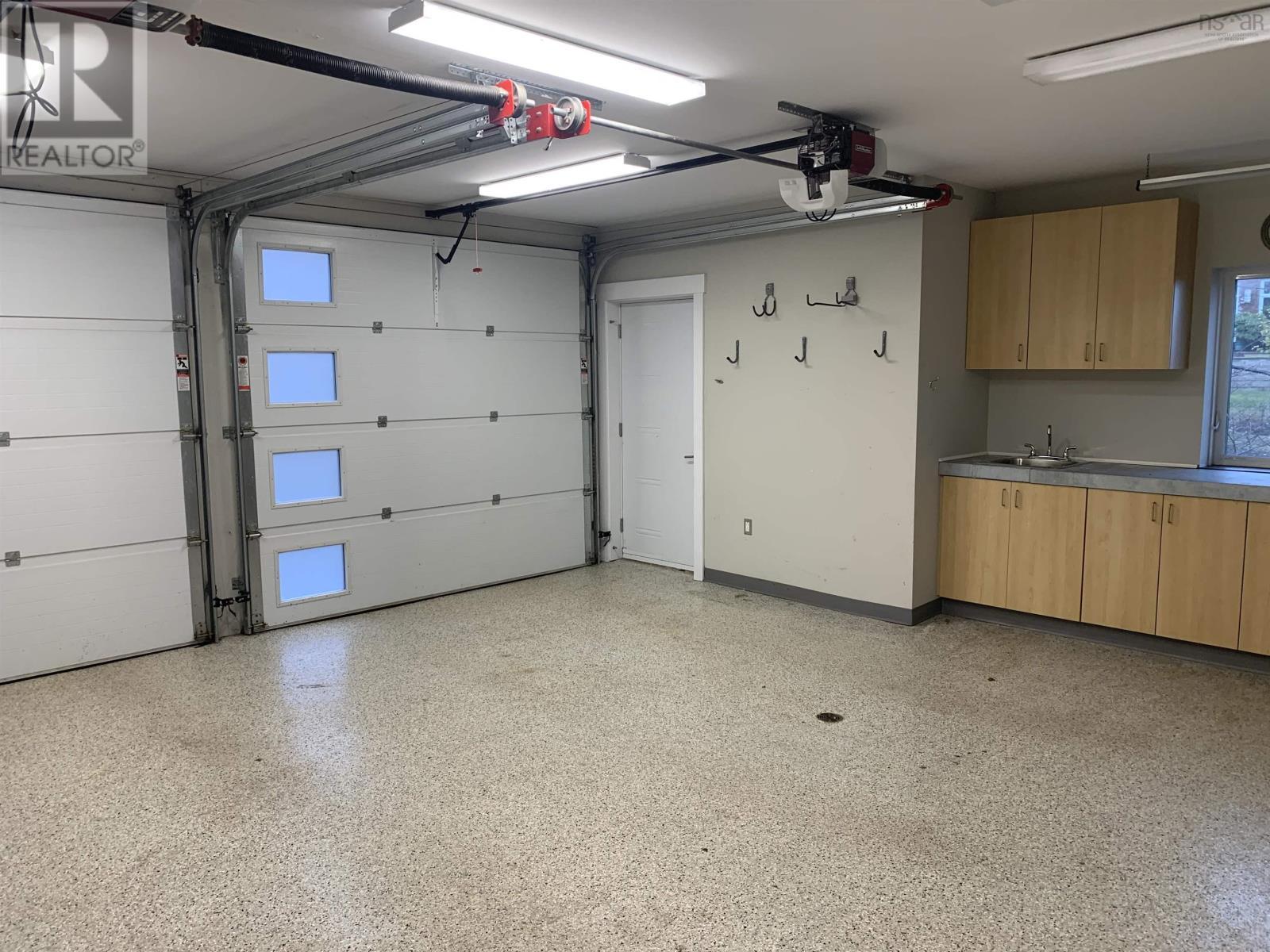 7 Bayview Road, Halifax, NS