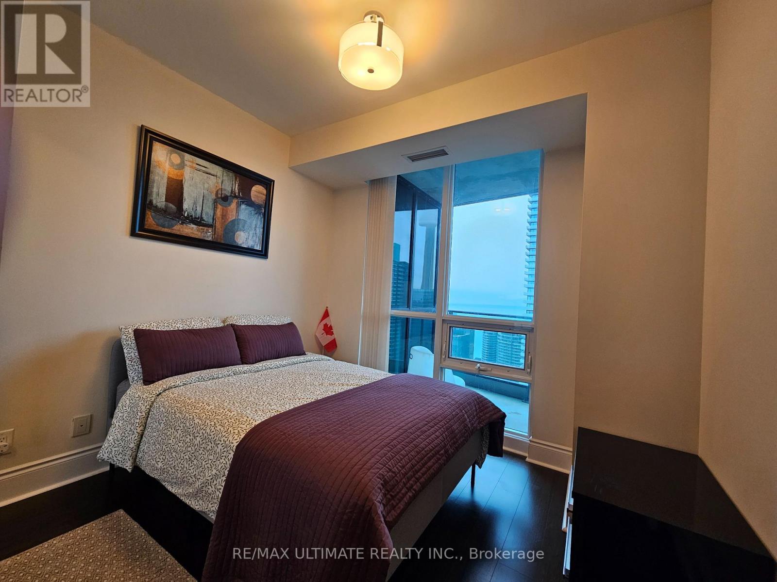 4901 - 33 Bay Street, Toronto, ON - Indoor Photo Showing Bedroom