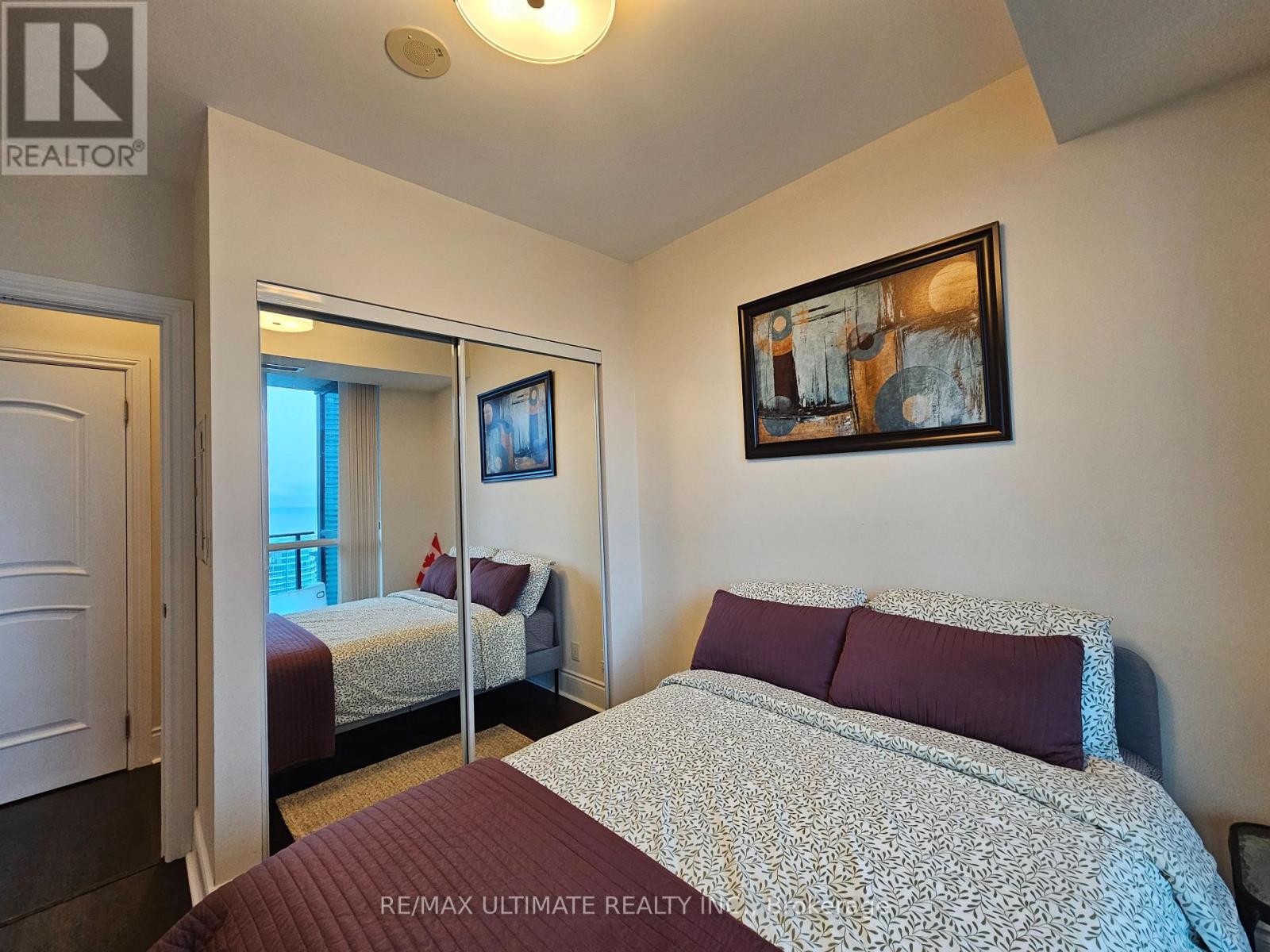 4901 - 33 Bay Street, Toronto, ON - Indoor Photo Showing Bedroom