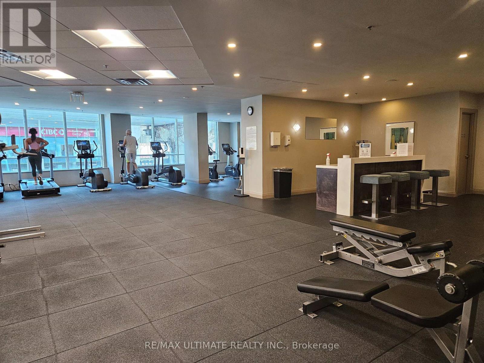 4901 - 33 Bay Street, Toronto, ON - Indoor