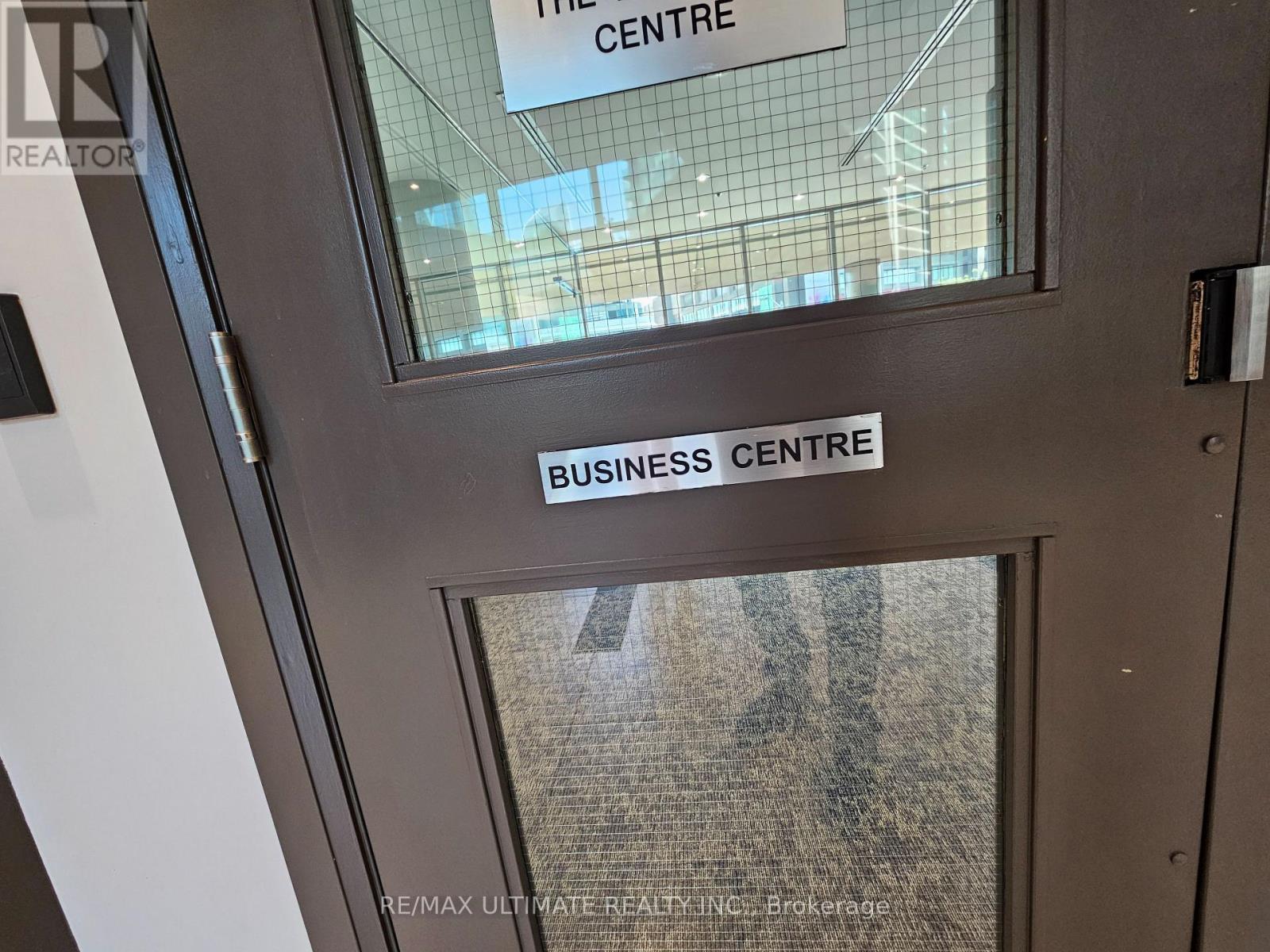 4901 - 33 Bay Street, Toronto, ON - Indoor Photo Showing Other Room