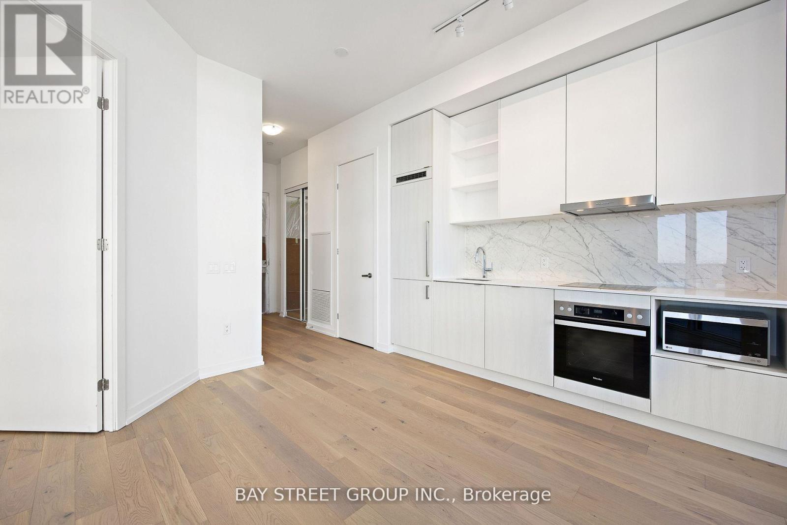 Ph111 - 138 Downes Street, Toronto, ON - Indoor Photo Showing Kitchen