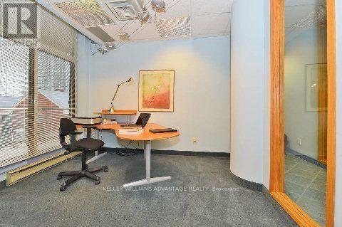 304 - 1033 Bay Street, Toronto, ON