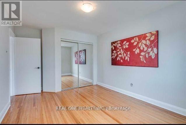 Upper - 18 Gardens Crescent, Toronto, ON - Indoor Photo Showing Other Room