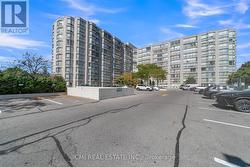 805 - 309 MAJOR MACKENZIE DRIVE E Richmond Hill, ON L4C 9V5