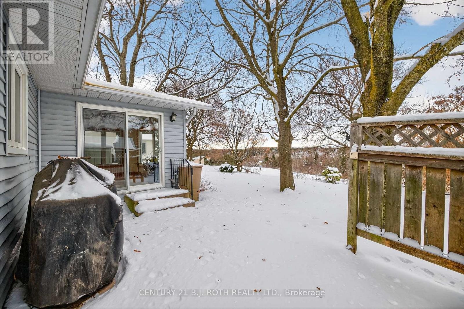 87 Tecumseth Pines Drive, New Tecumseth, ON - Outdoor