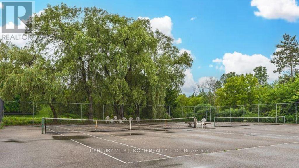 87 Tecumseth Pines Drive, New Tecumseth, ON - Outdoor With View