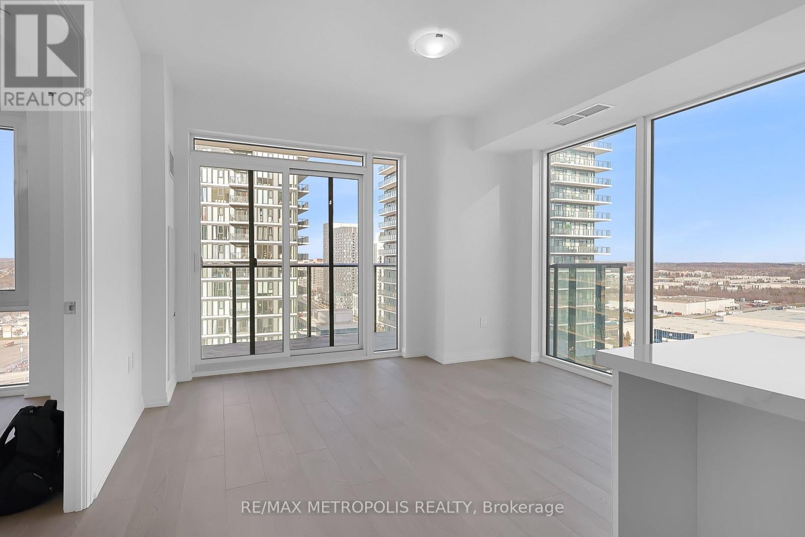 1711 - 27 Korda Gate, Vaughan, ON - Indoor Photo Showing Other Room