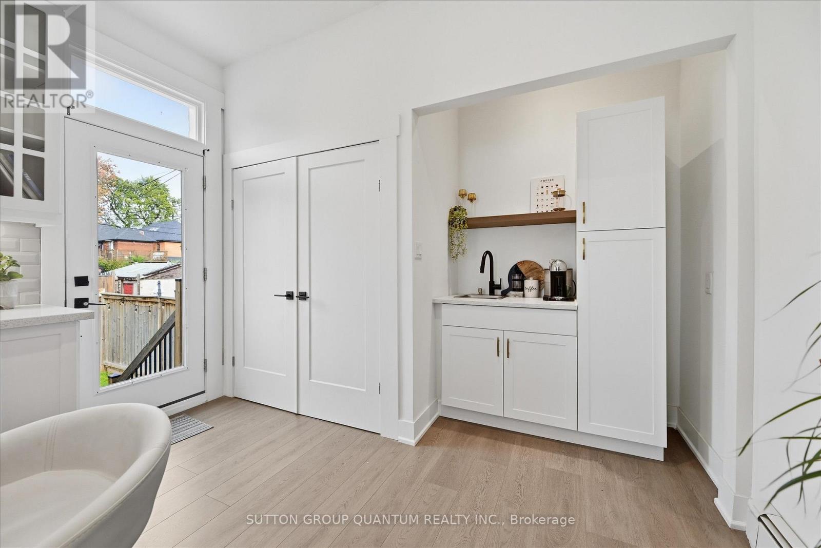 443 King William Street, Hamilton, ON - Indoor Photo Showing Other Room