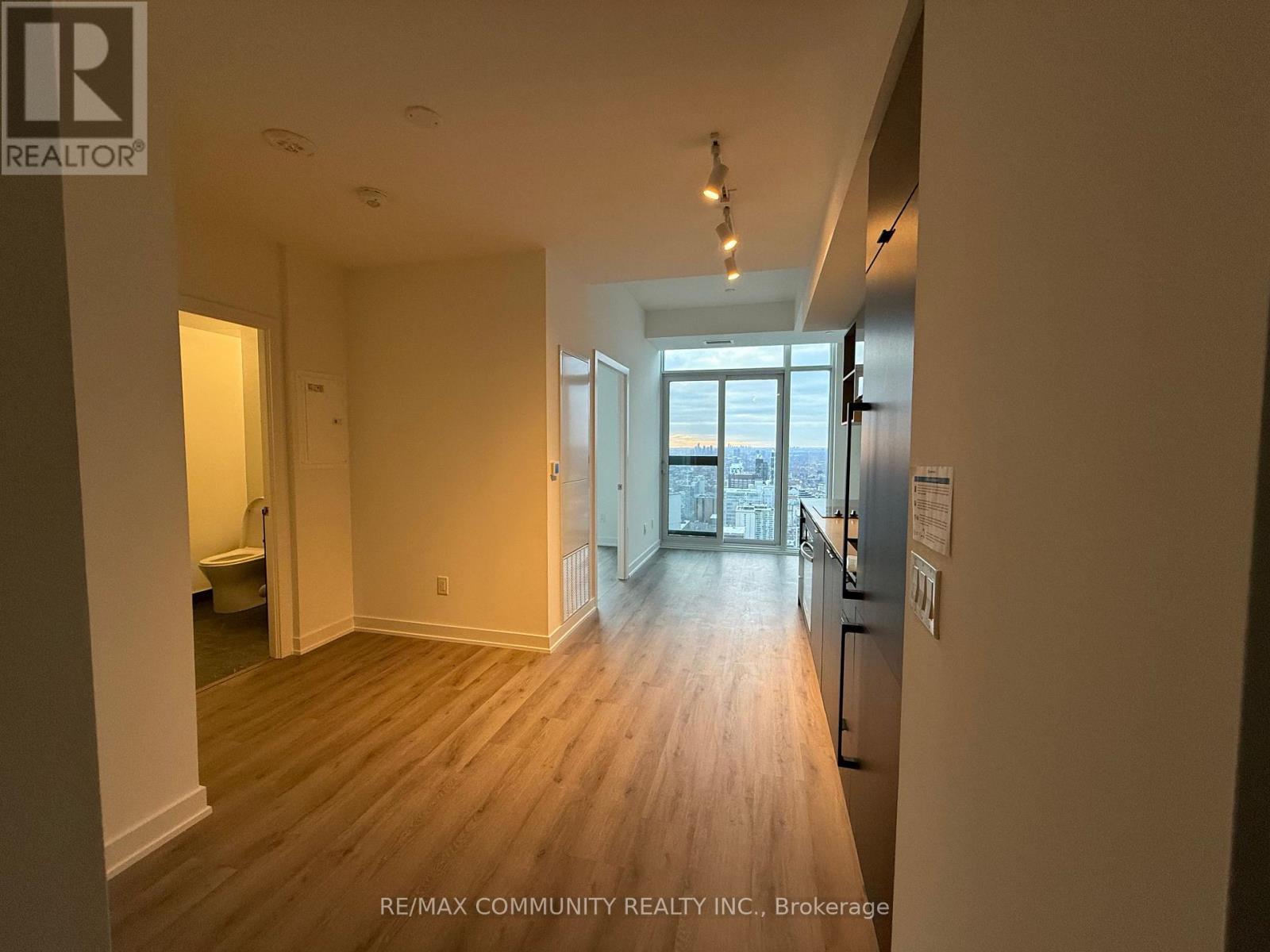 Ph 01 - 252 Church Street, Toronto, ON - Indoor Photo Showing Other Room