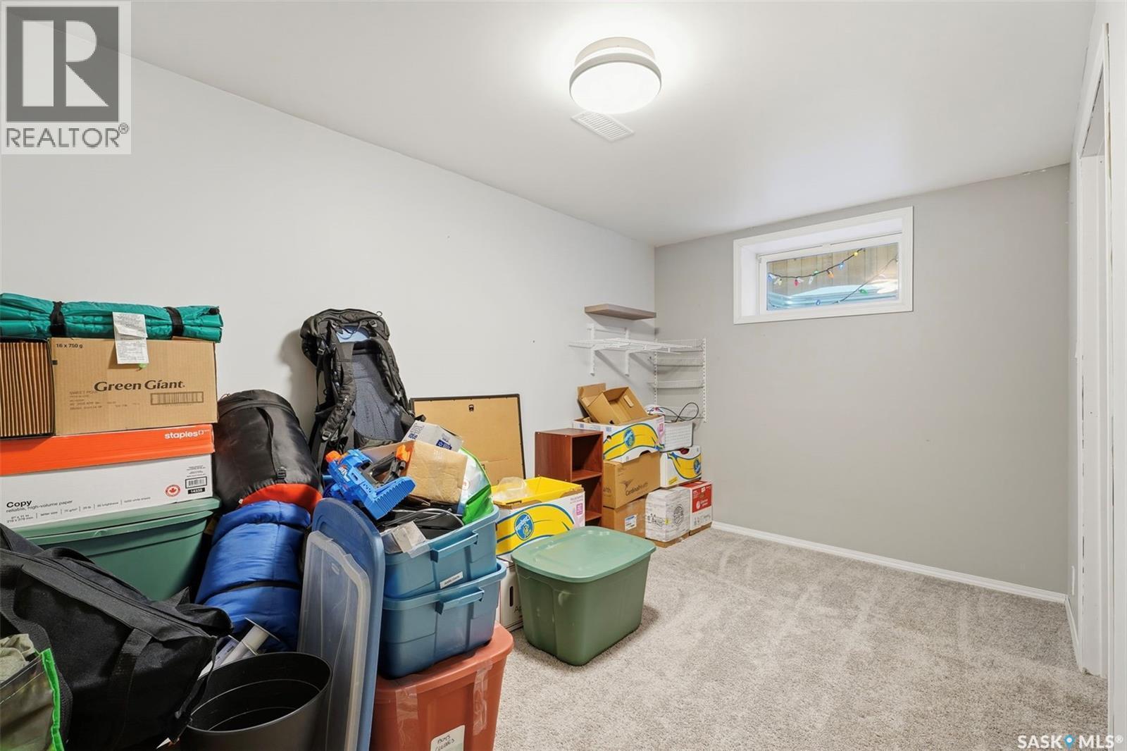 349 Waterloo Crescent, Saskatoon, SK - Indoor