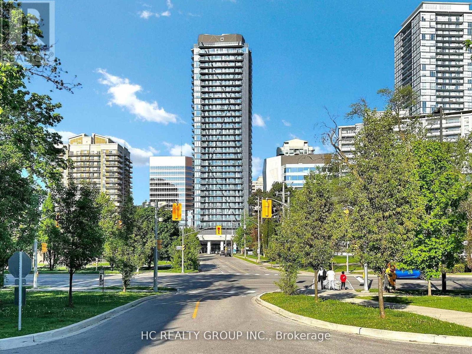 Lph08 - 15 Ellerslie Avenue, Toronto, ON - Outdoor