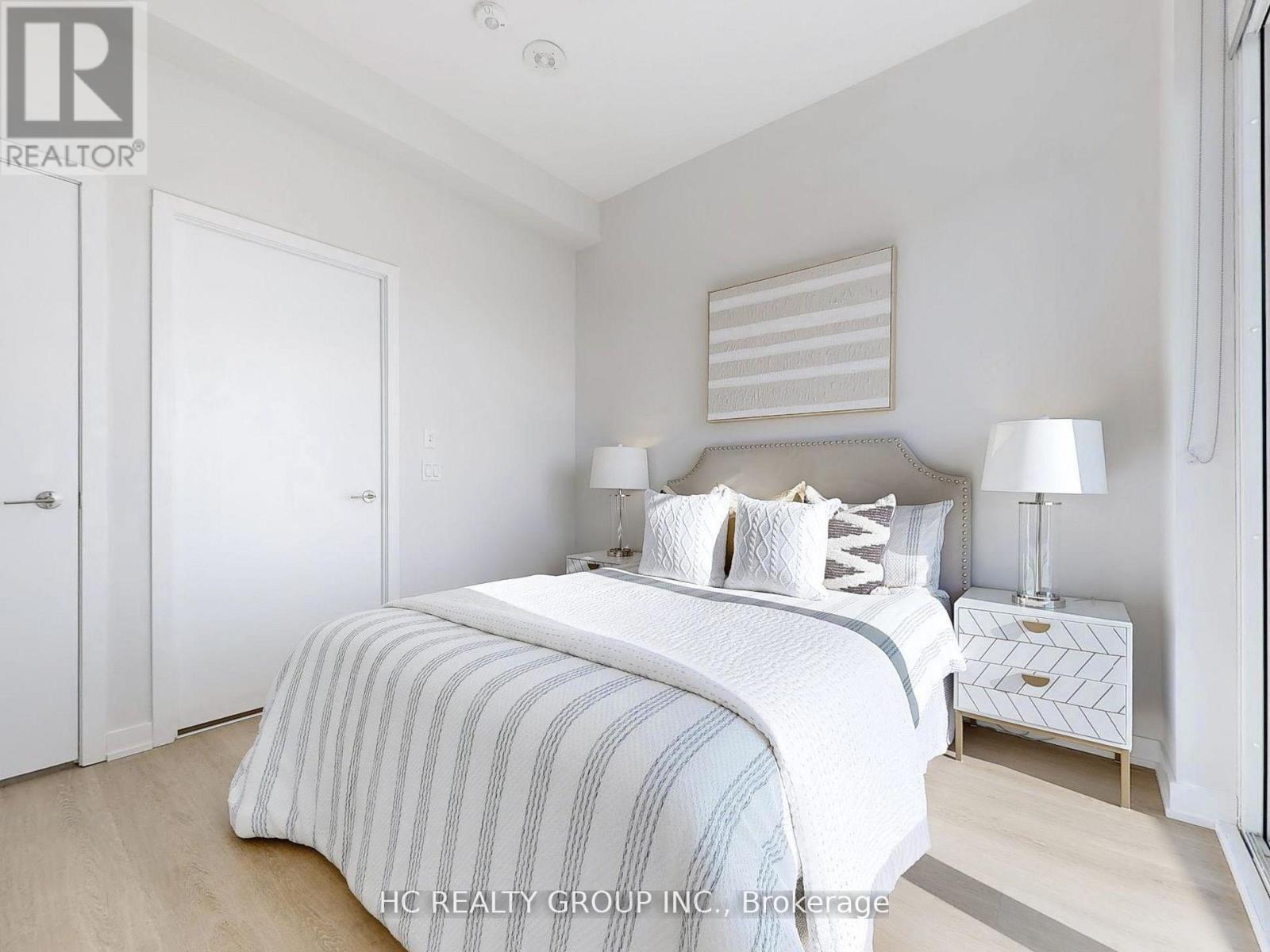 Lph08 - 15 Ellerslie Avenue, Toronto, ON - Indoor Photo Showing Bedroom