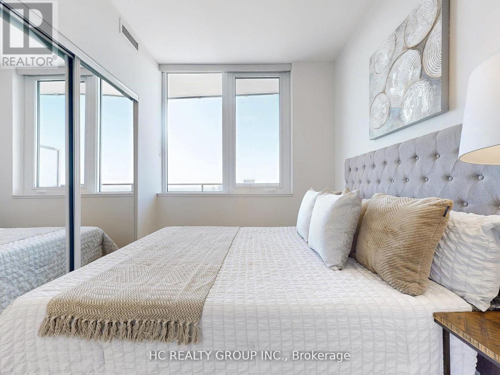 Lph08 - 15 Ellerslie Avenue, Toronto, ON - Indoor Photo Showing Bedroom