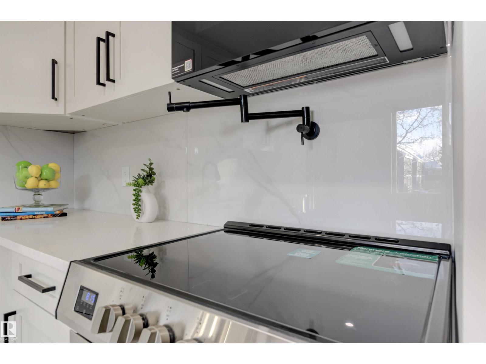 123 Morin Maze Mz Nw, Edmonton, AB - Indoor