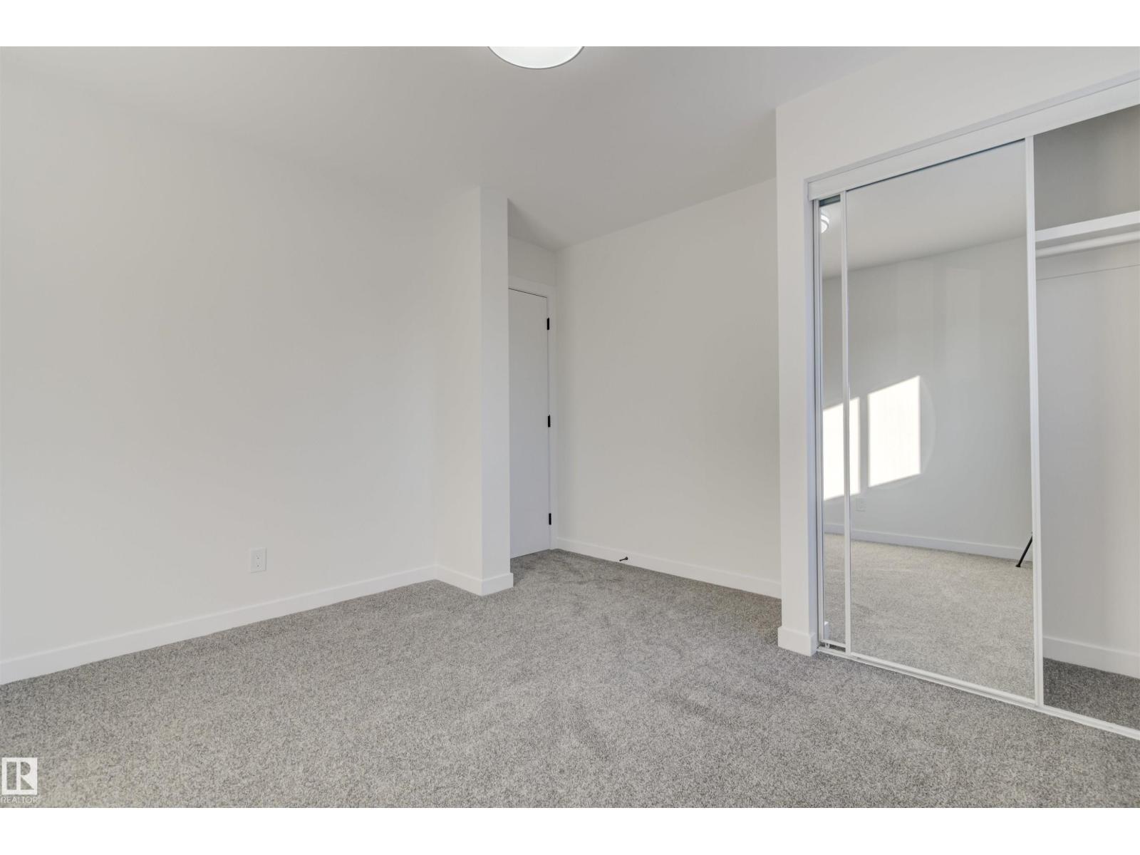 123 Morin Maze Mz Nw, Edmonton, AB - Indoor Photo Showing Other Room