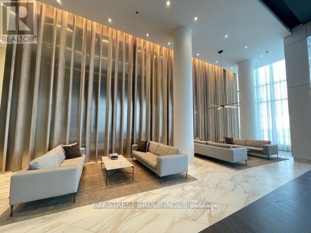 5207 - 3900 Confederation Parkway, Mississauga, ON - Indoor Photo Showing Other Room