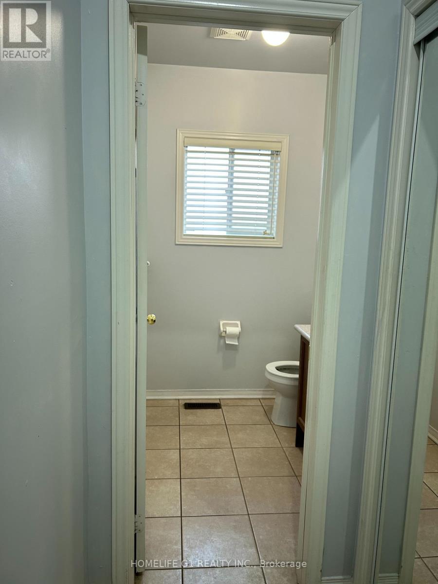 86 Newington Crescent, Brampton, ON - Indoor Photo Showing Bathroom