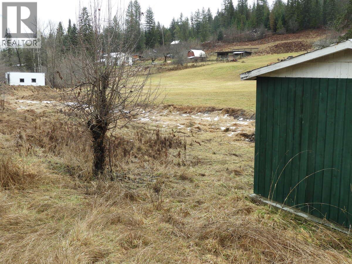 6904 Highway 6, Appledale, BC - Outdoor With View