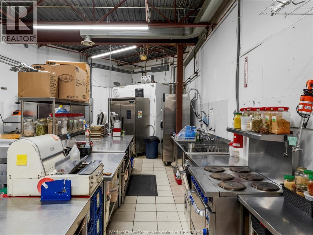 1390 Walker Road Unit# 200, Windsor, ON