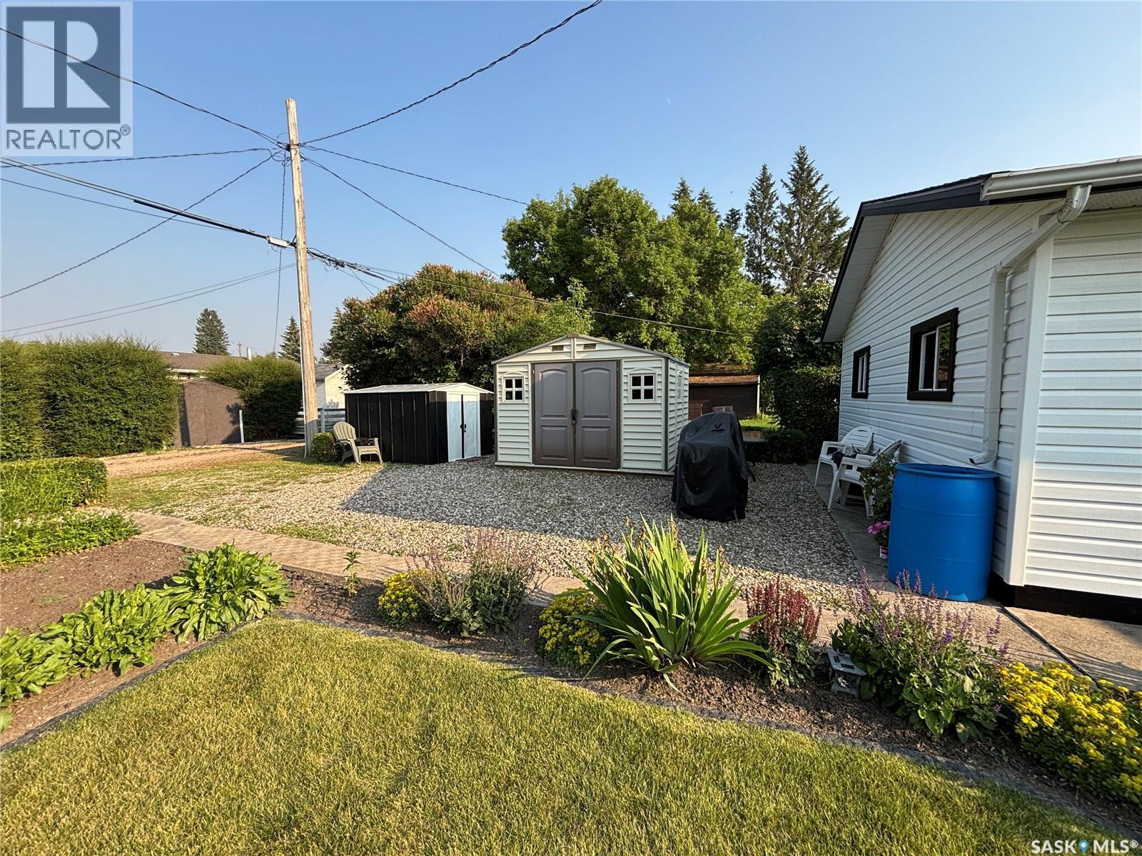 53 Bailey Drive, Yorkton, SK - Outdoor