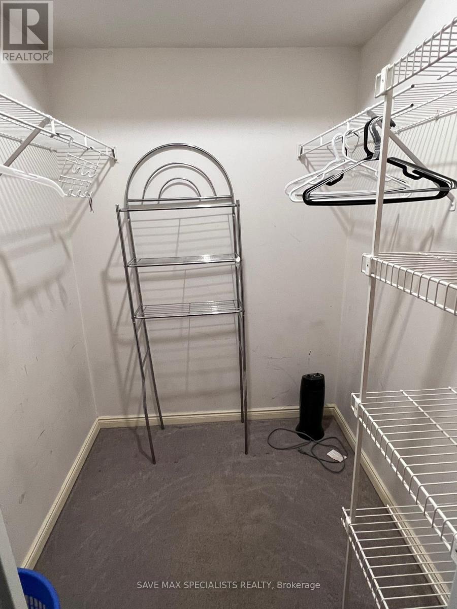 1214 - 135 Hillcrest Avenue, Mississauga, ON - Indoor With Storage