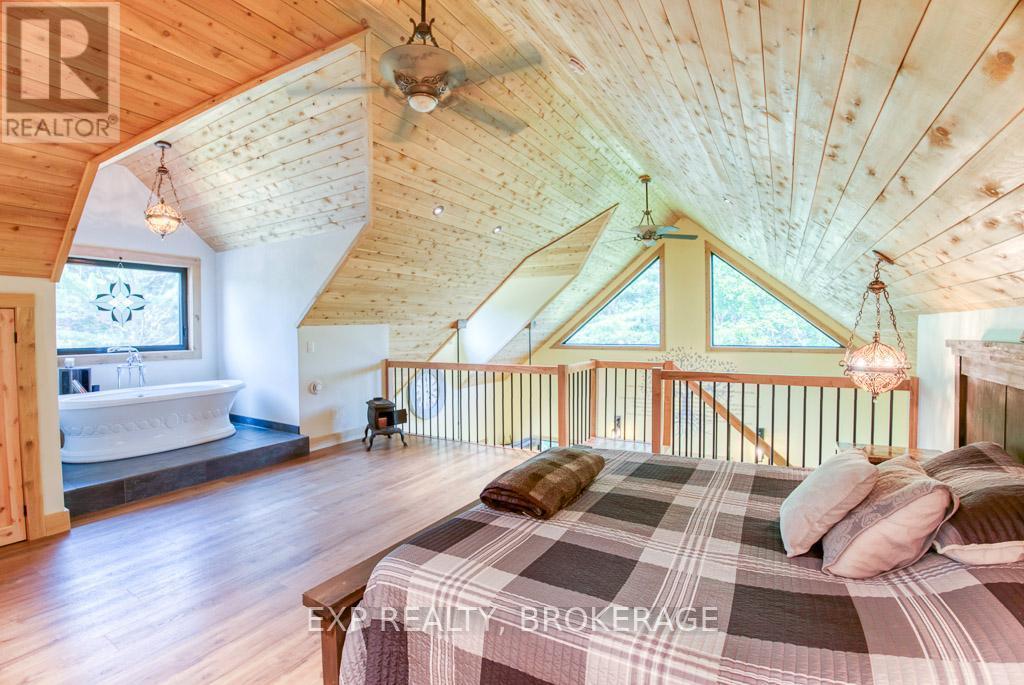 1249 Waters Edge Lane, Frontenac (Frontenac Centre), ON - Indoor