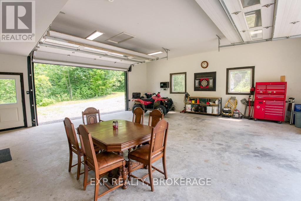 1249 Waters Edge Lane, Frontenac (Frontenac Centre), ON - Indoor