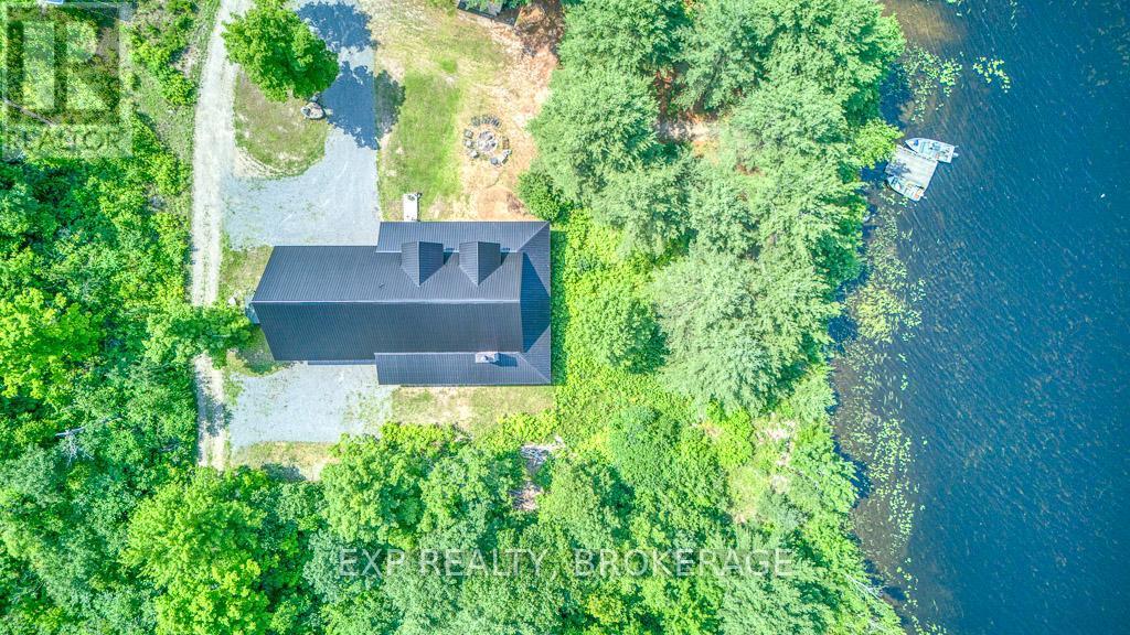 1249 Waters Edge Lane, Frontenac (Frontenac Centre), ON - Outdoor