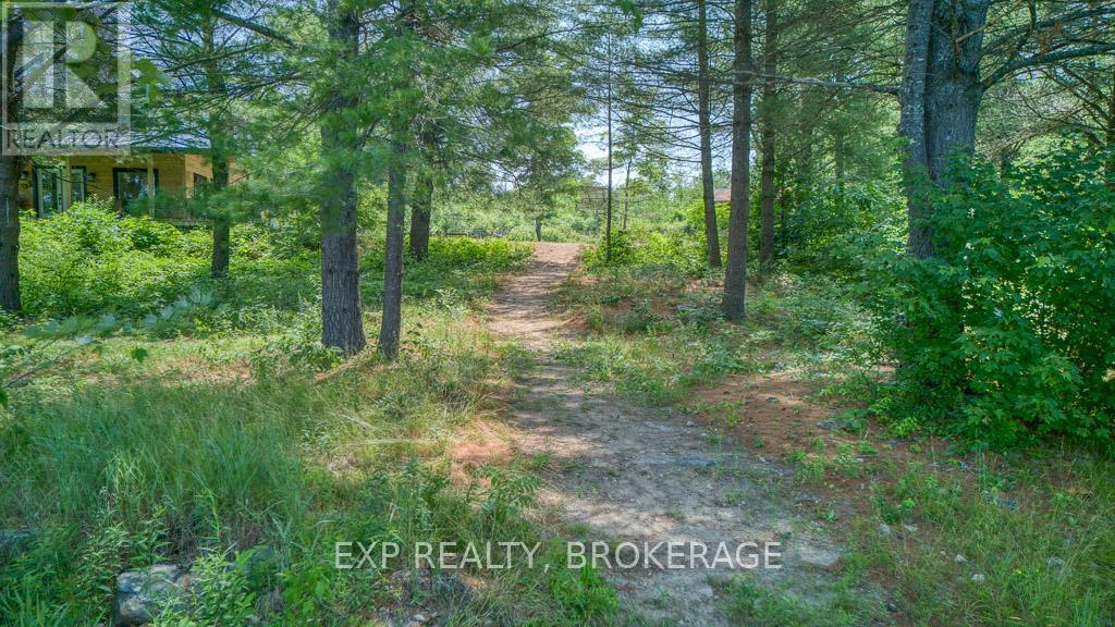 1249 Waters Edge Lane, Frontenac (Frontenac Centre), ON - Outdoor