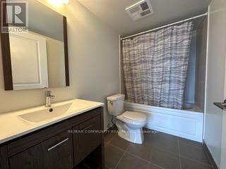 1908 - 30 Meadowglen Place, Toronto, ON - Indoor Photo Showing Bathroom