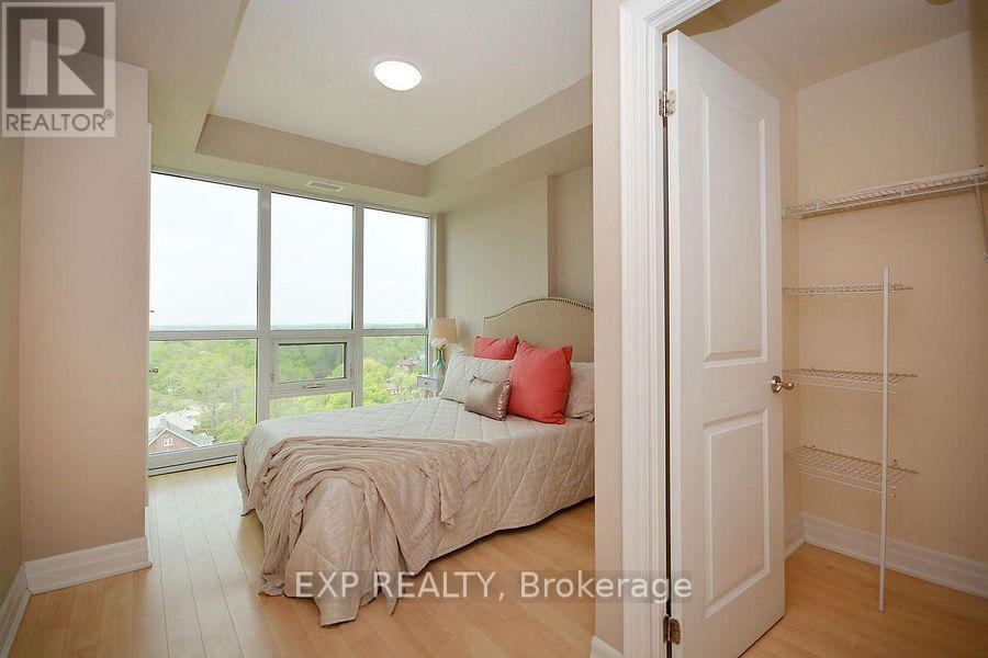 1007 - 100 John Street, Brampton, ON - Indoor Photo Showing Bedroom