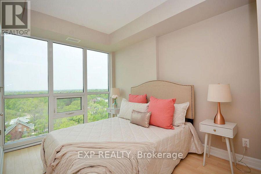 1007 - 100 John Street, Brampton, ON - Indoor Photo Showing Bedroom