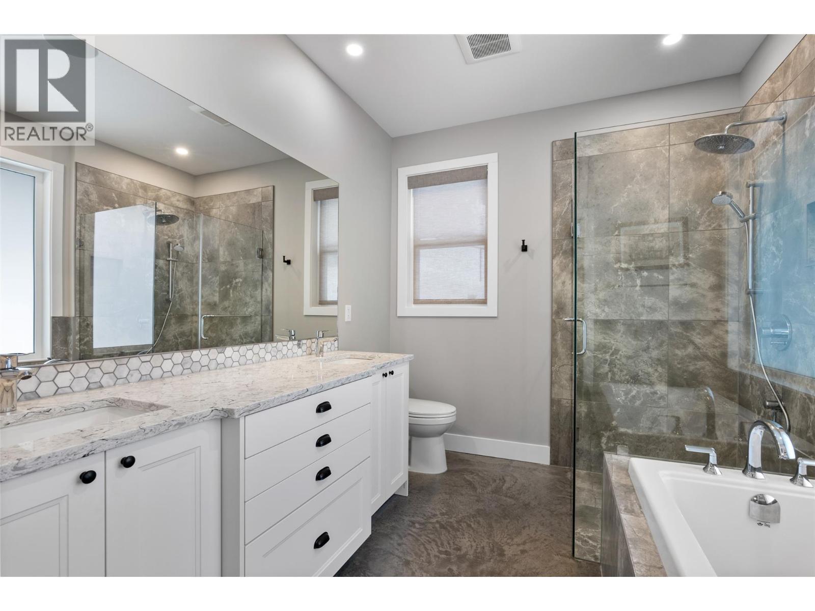 2533 Mountain View Drive, Sun Peaks, BC - Indoor Photo Showing Bathroom