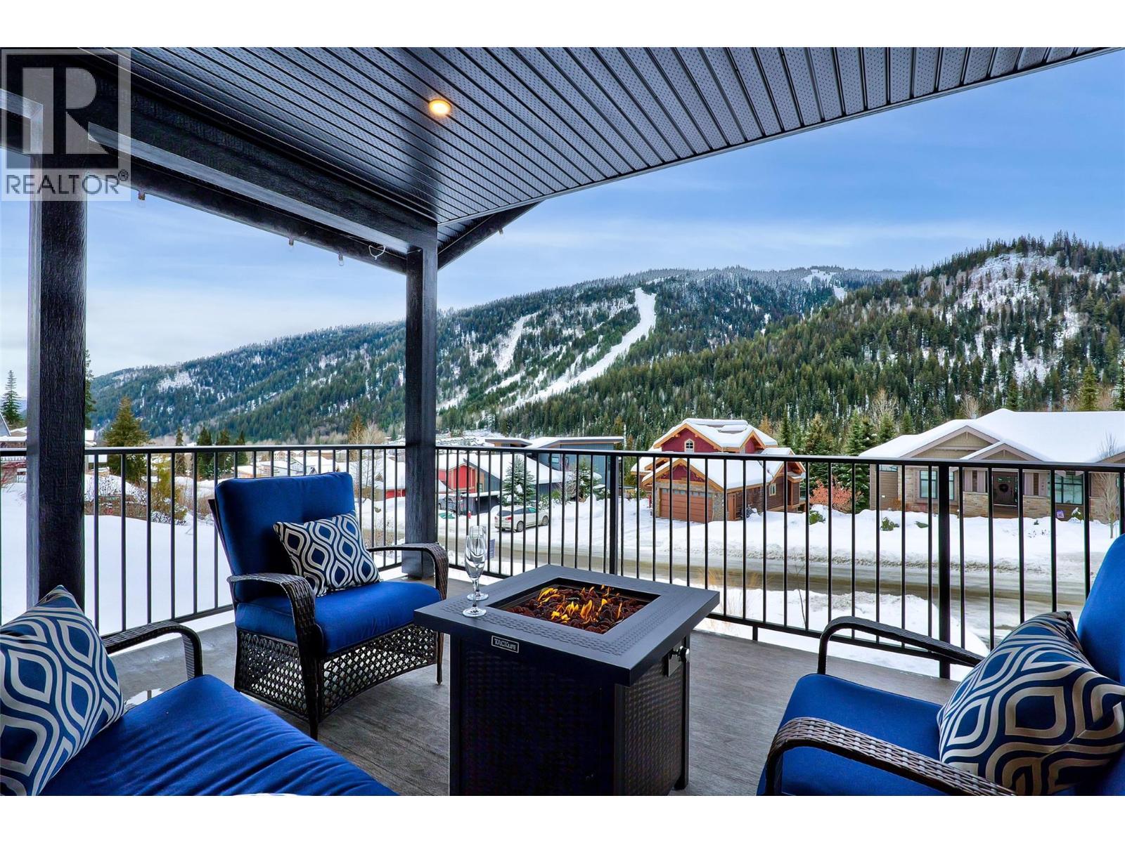 2533 Mountain View Drive, Sun Peaks, BC - Outdoor With Deck Patio Veranda With Exterior