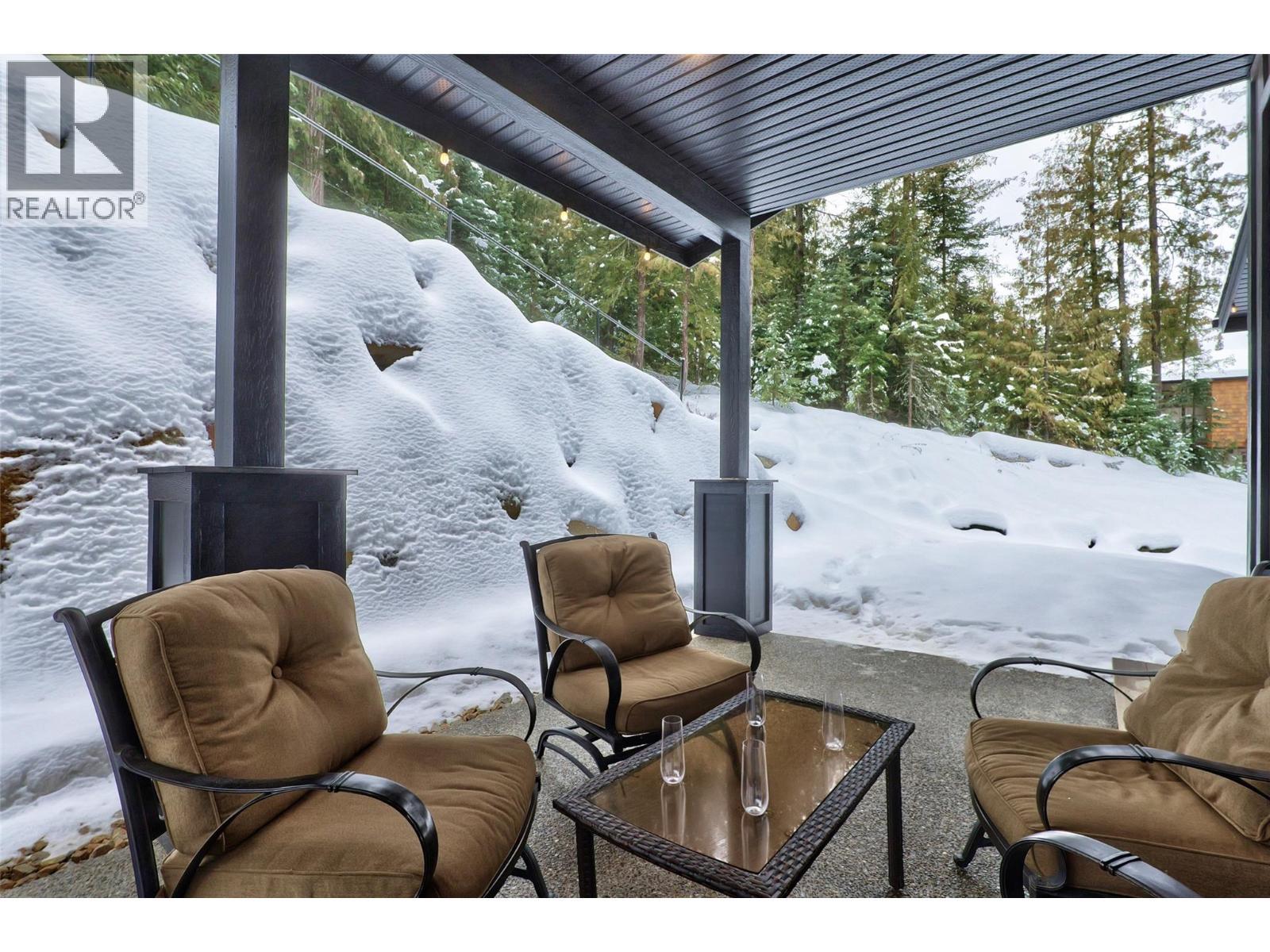 2533 Mountain View Drive, Sun Peaks, BC - Outdoor With Deck Patio Veranda With Exterior