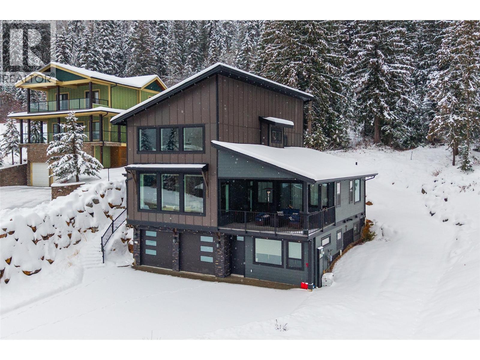 2533 Mountain View Drive, Sun Peaks, BC - Outdoor