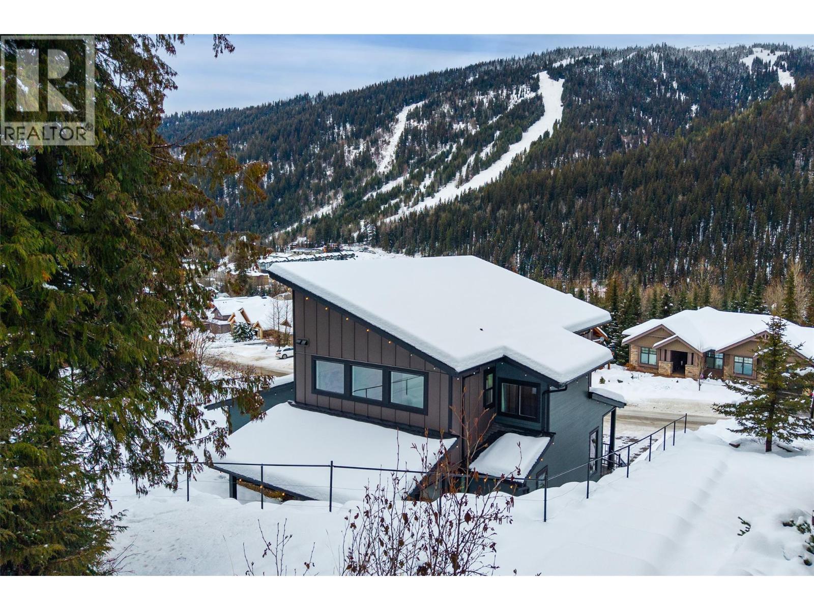 2533 Mountain View Drive, Sun Peaks, BC - Outdoor