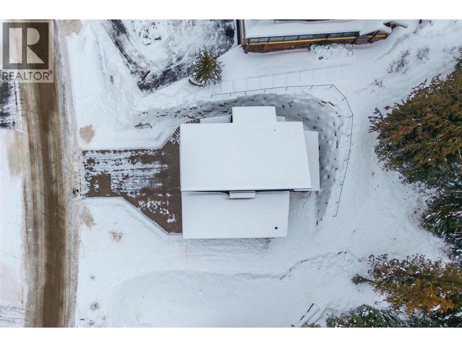 2533 Mountain View Drive, Sun Peaks, BC - Outdoor