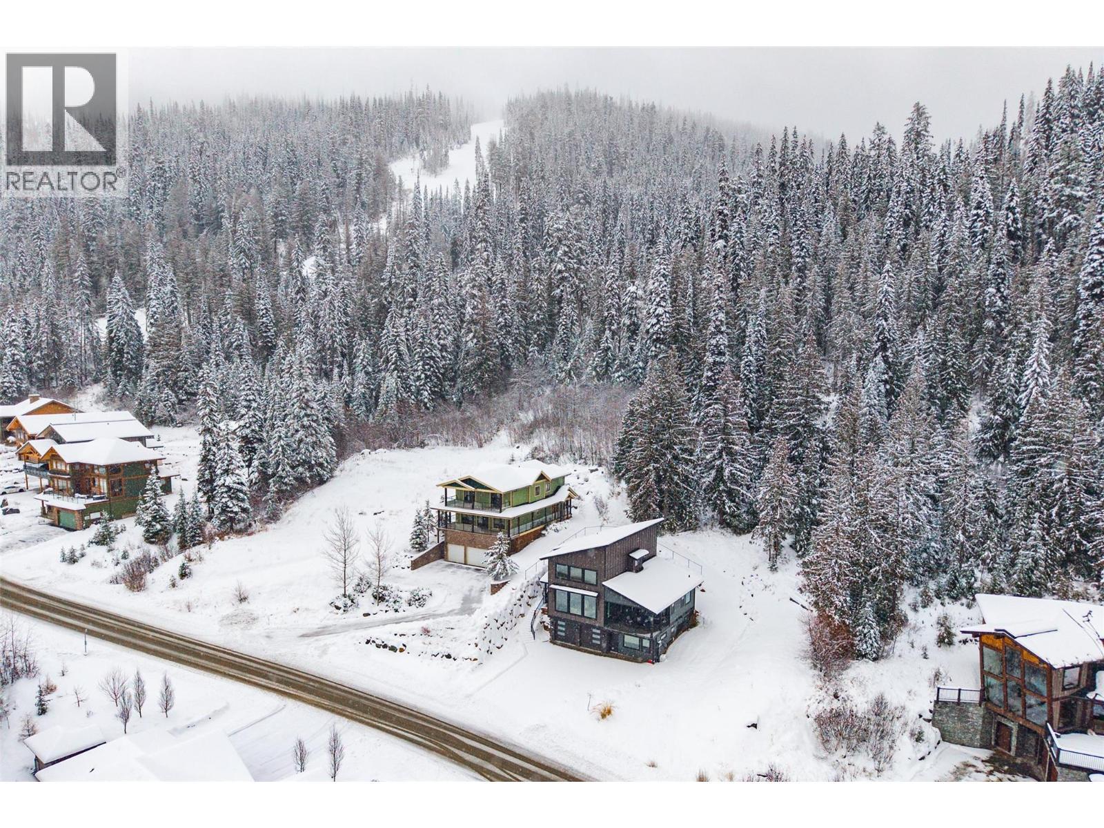 2533 Mountain View Drive, Sun Peaks, BC - Outdoor With View