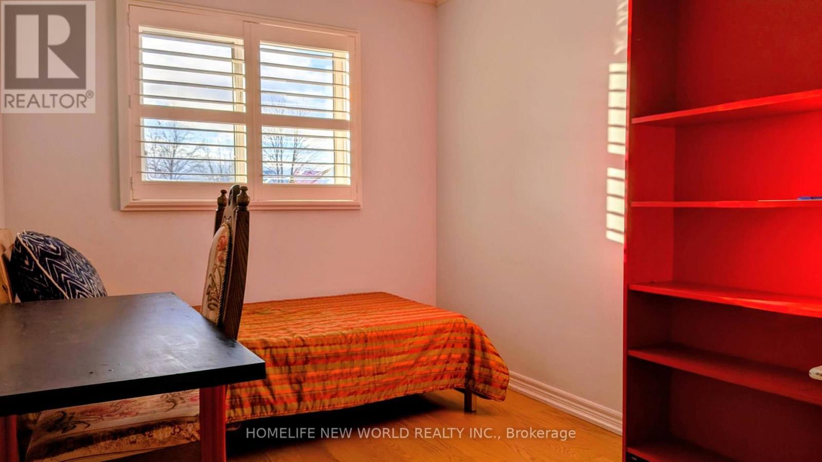 100 Castle Park Boulevard, Vaughan, ON - Indoor