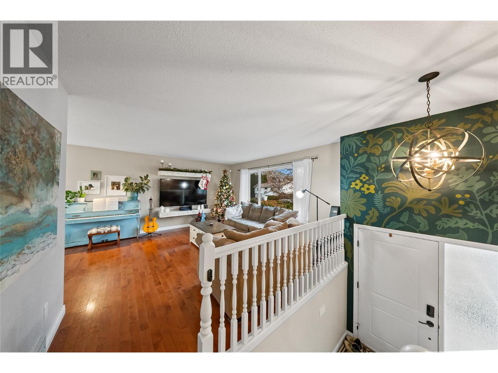 428 Milton Road, Kelowna, BC - Indoor Photo Showing Other Room