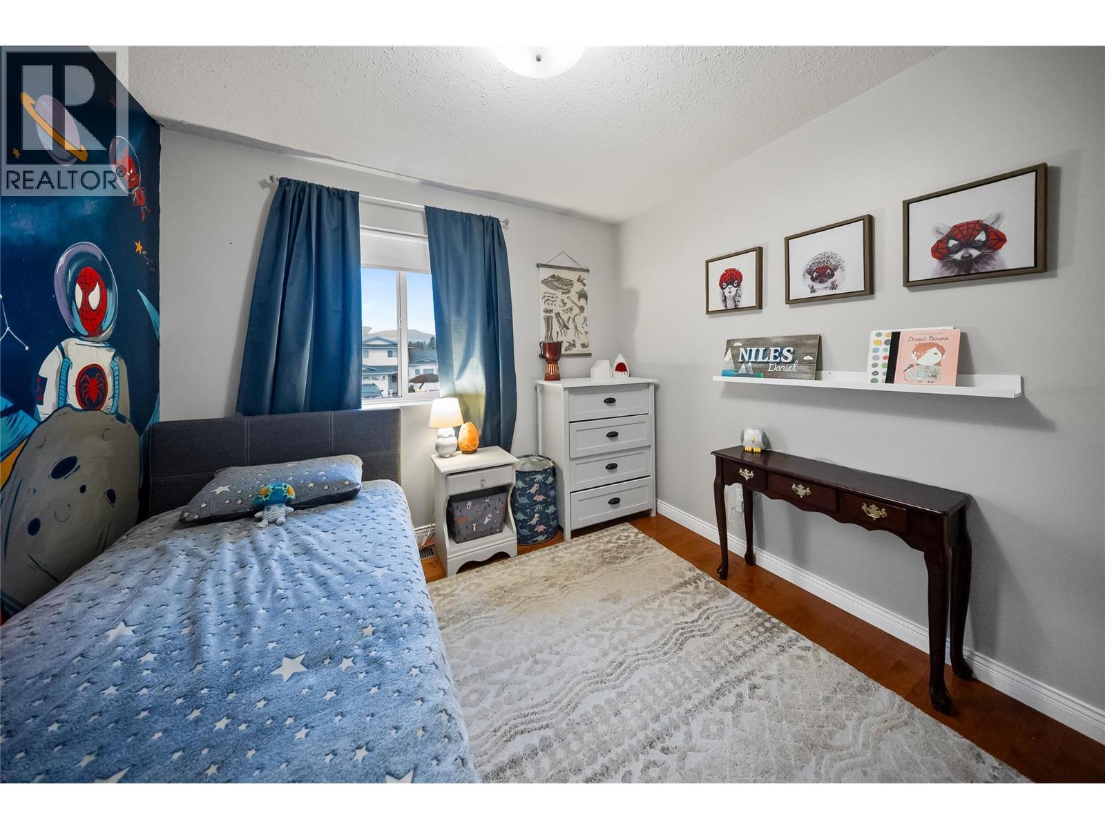 428 Milton Road, Kelowna, BC - Indoor Photo Showing Bedroom