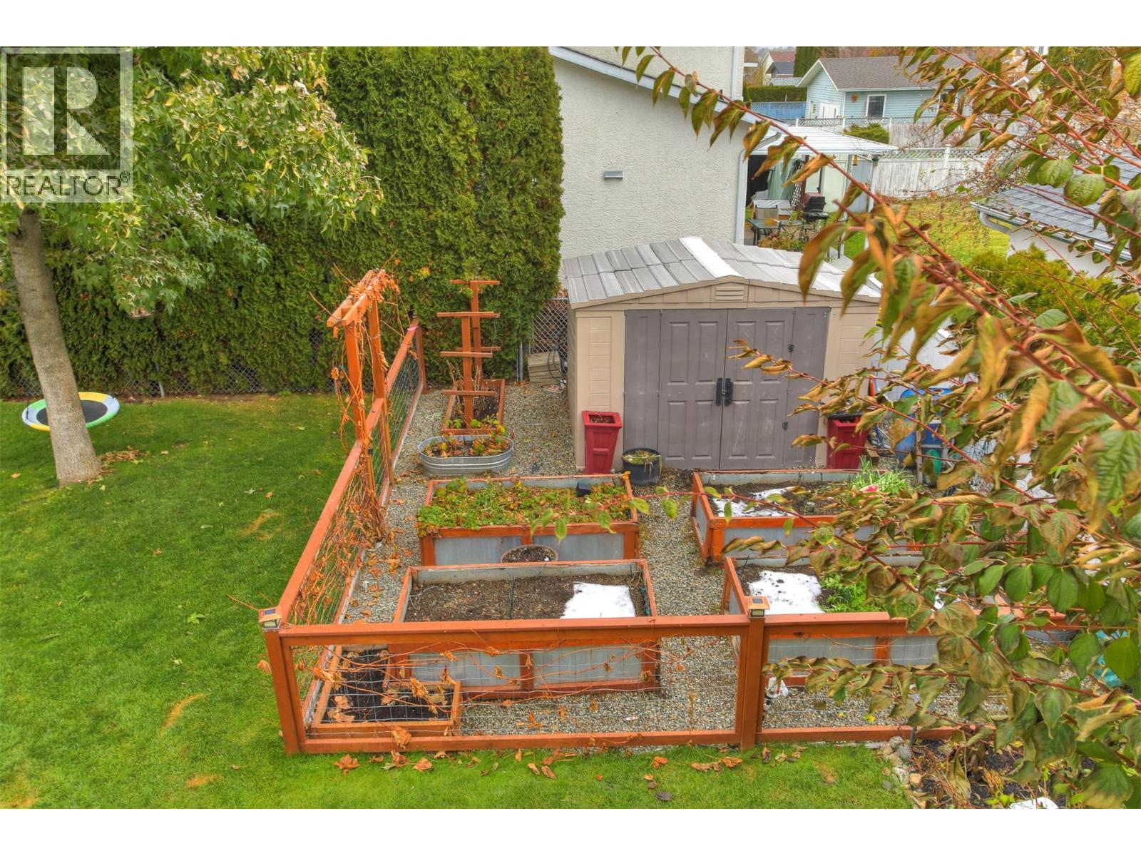 428 Milton Road, Kelowna, BC - Outdoor