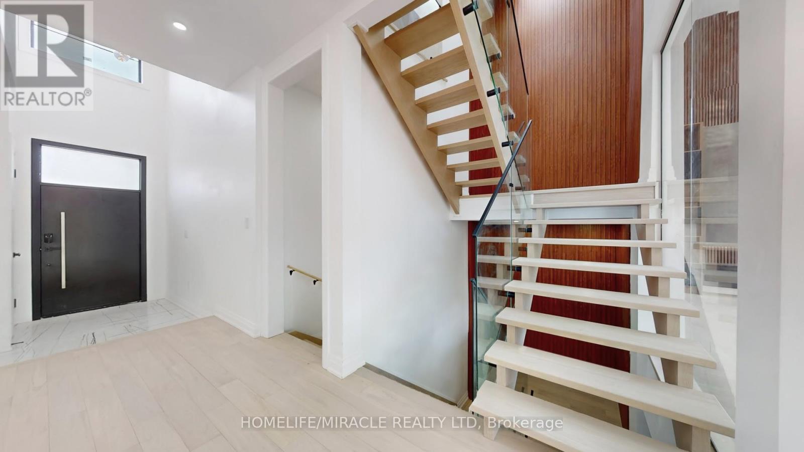 150 Stewart Street, Oakville, ON - Indoor Photo Showing Other Room