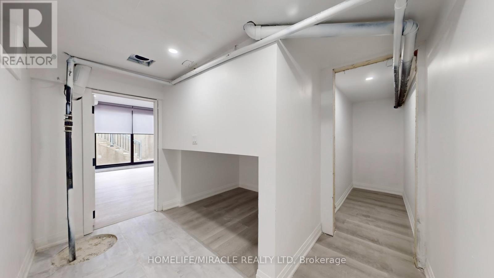 150 Stewart Street, Oakville, ON - Indoor Photo Showing Other Room