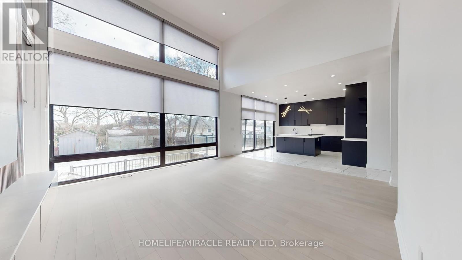 150 Stewart Street, Oakville, ON - Indoor Photo Showing Other Room